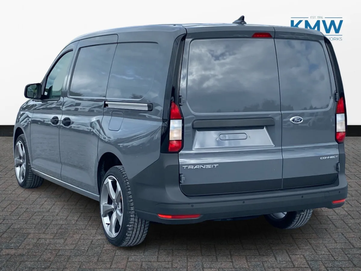 Ford Transit Connect Trend 2.0L Manual - Image 4