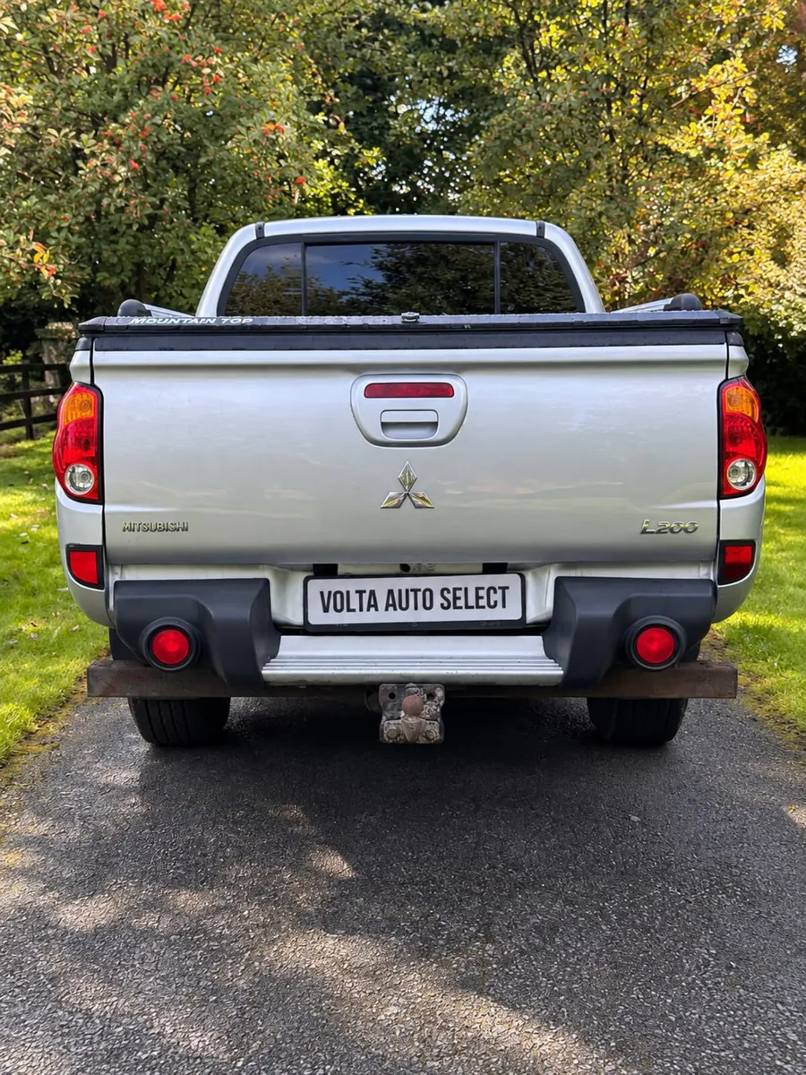 Mitsubishi L200 4WD Automatic 162 - Image 4