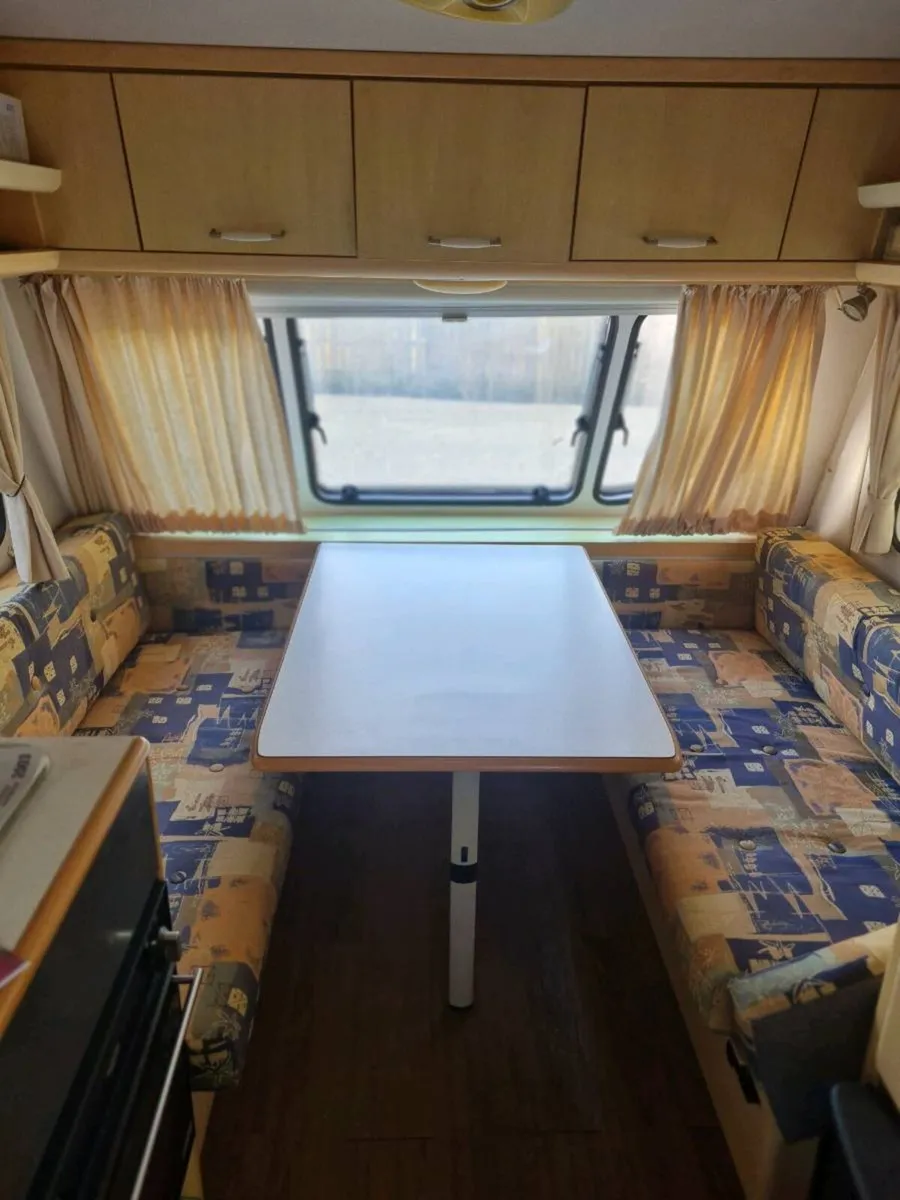 Caravan - Image 1