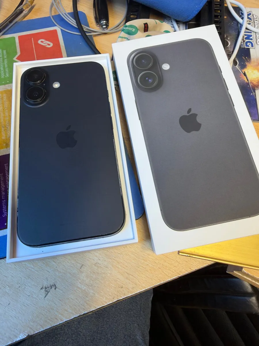 iPhone 16 128gb Unlocked - Image 1