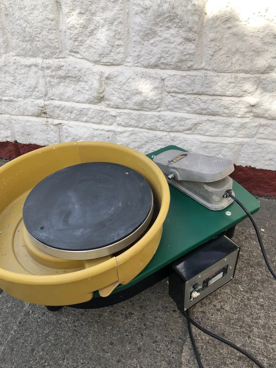 Pottery wheels - Image 2