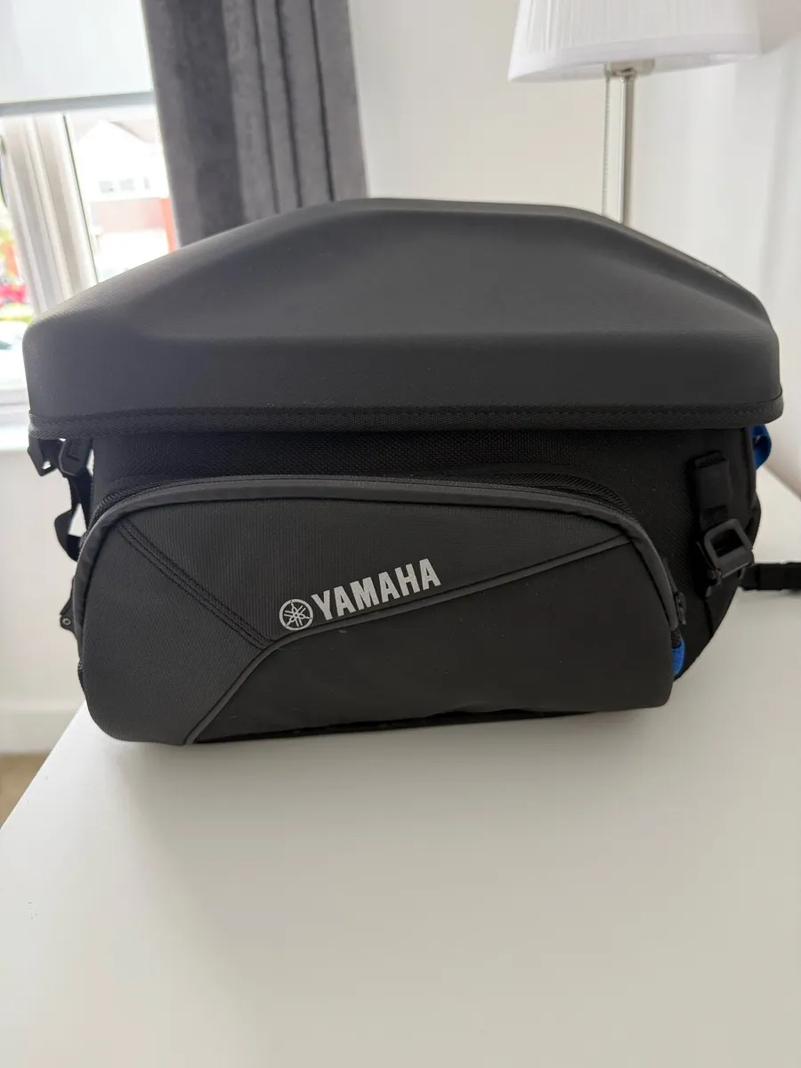 Yamaha rear seat bag and Leather Jacket - Image 1