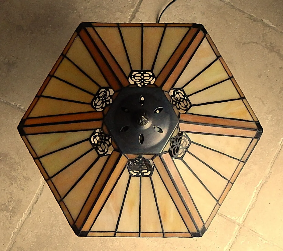 iffany Style Table Lamp with Twin Lights - Image 4