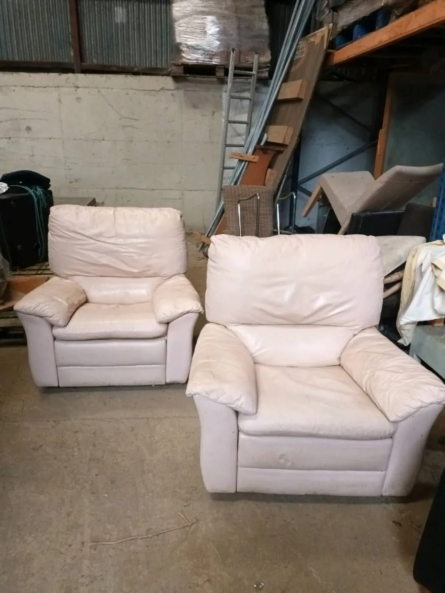 Recliner Armchairs