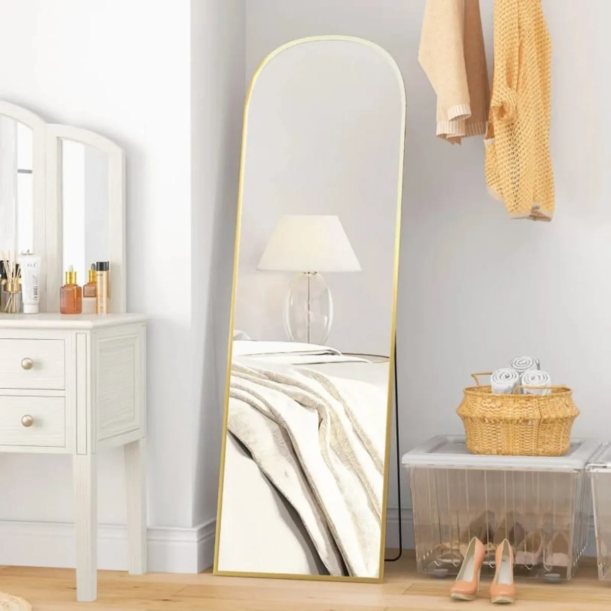 162cm Aluminium Frame Standing Mirror - Gold

Feat - Image 2