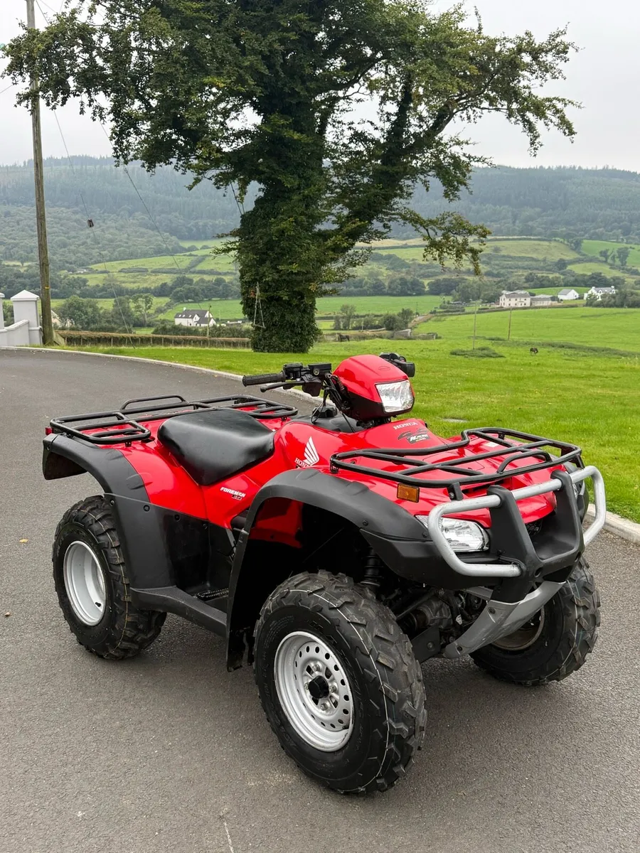2008 Honda trx 500ES 240 hours from new - Image 1