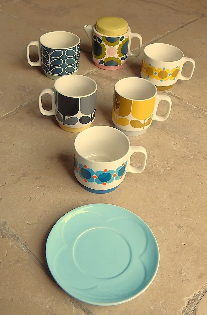 Selection of Orla Kiely Crockery - Image 1
