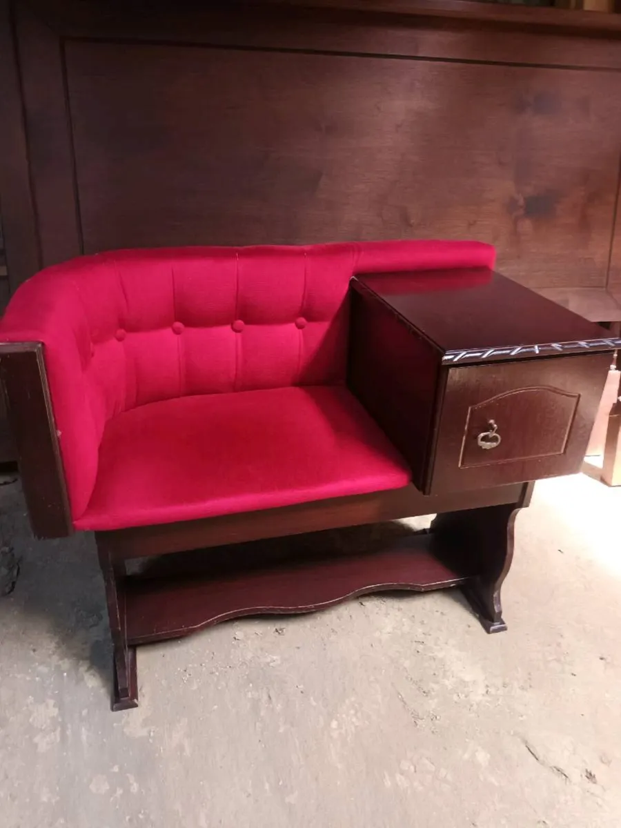 Hall Seat - Image 1