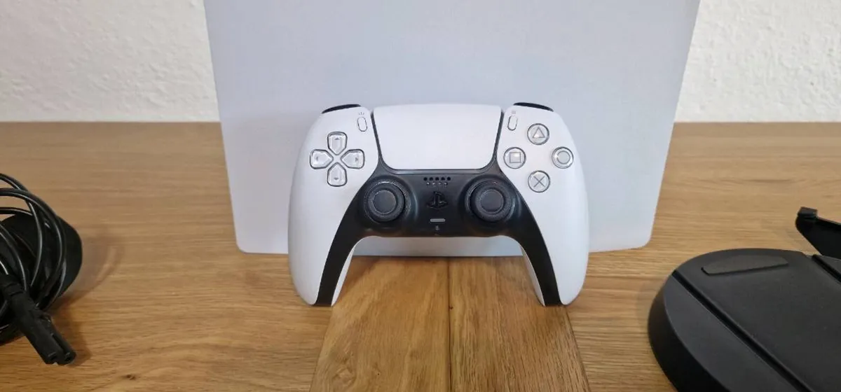 Playstation 5 and Play station 4 Pro consoles - Image 2