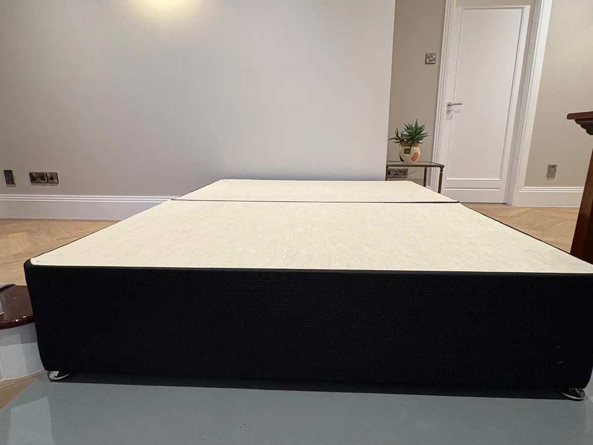 5 foot Divan bed base - Image 2