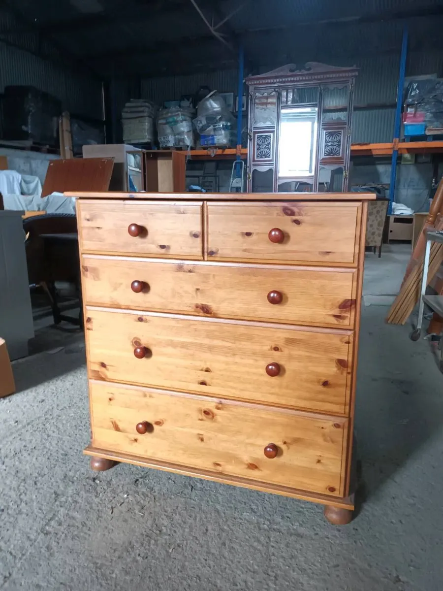 Chest of Drawers - Image 3