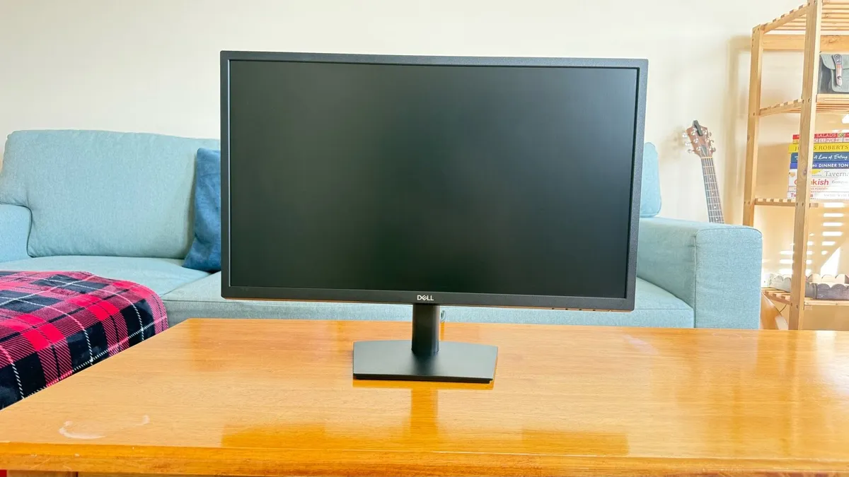 Dell E2422H 24” Full HD Monitor - Image 1