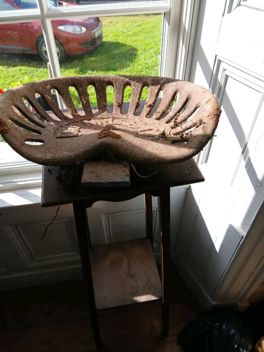 Iron teactor seat - Image 3