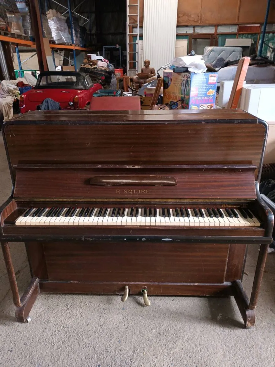 Piano - Image 1