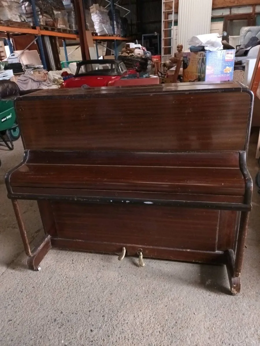Piano - Image 2