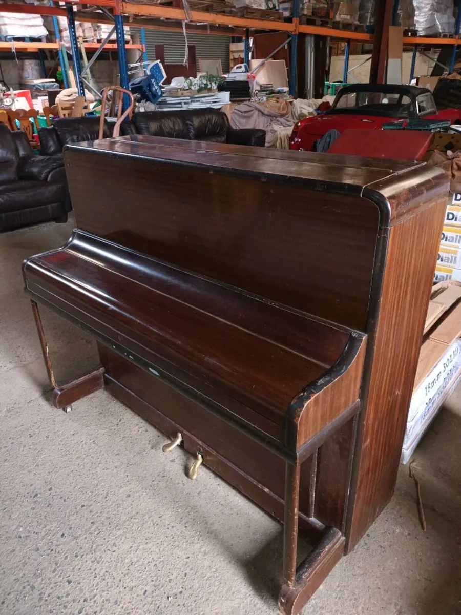 Piano - Image 3