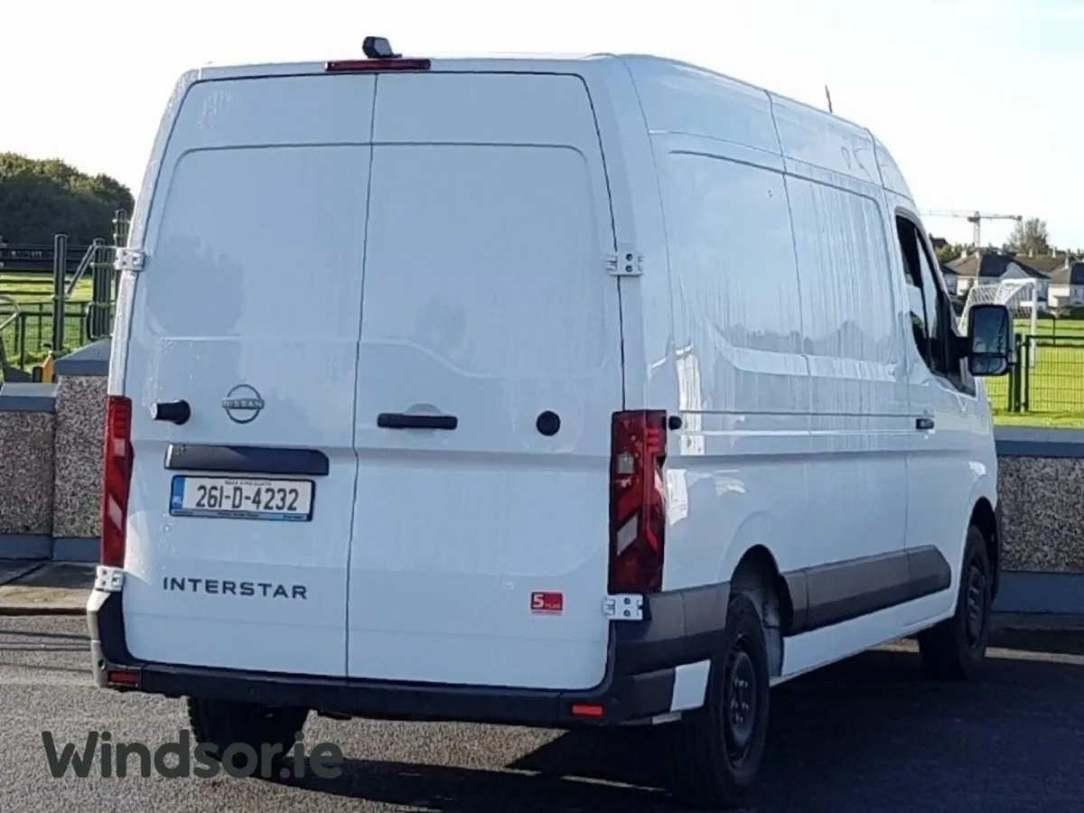 Nissan Interstar INTERSTAR L2H2 130 SV PREMIUM - Image 3