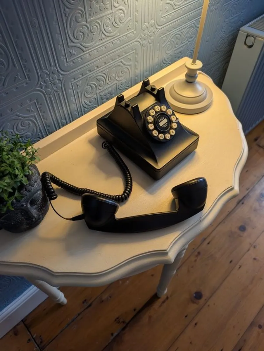 Wild & Wolf 302 Desk Phone (Vintage Style Landline) - Image 3