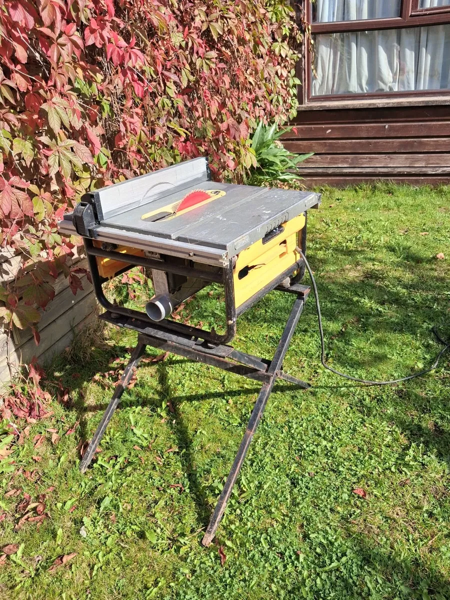 Dewalt Table saw - Image 3