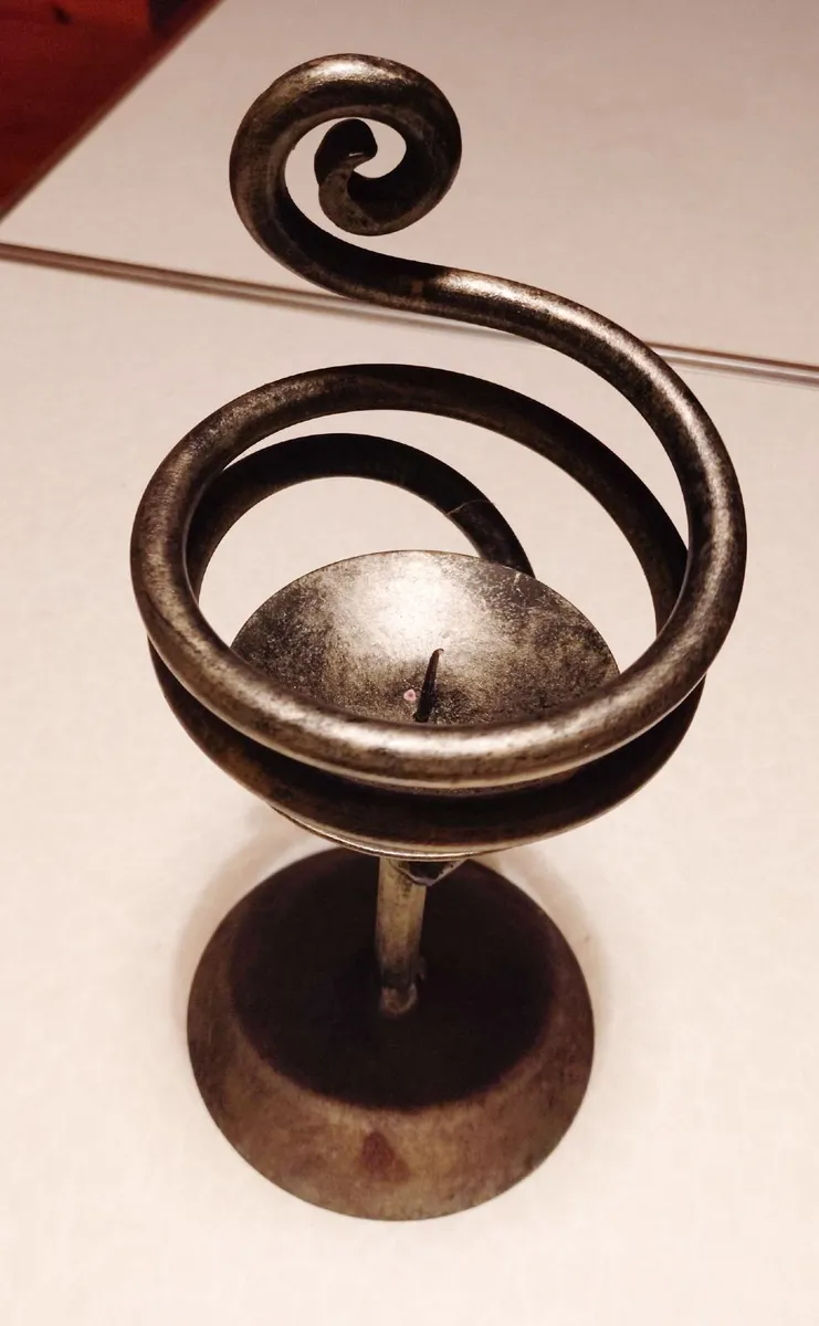 Beautiful Metal Candle Holder. - Image 3