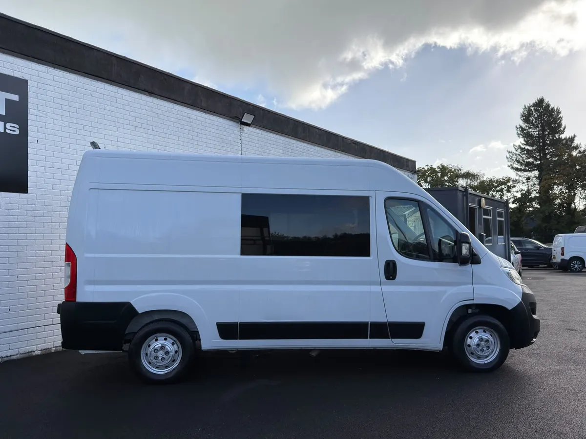 **NI REG** 2022 Citroen Relay Enterprise 2.2 - Image 4