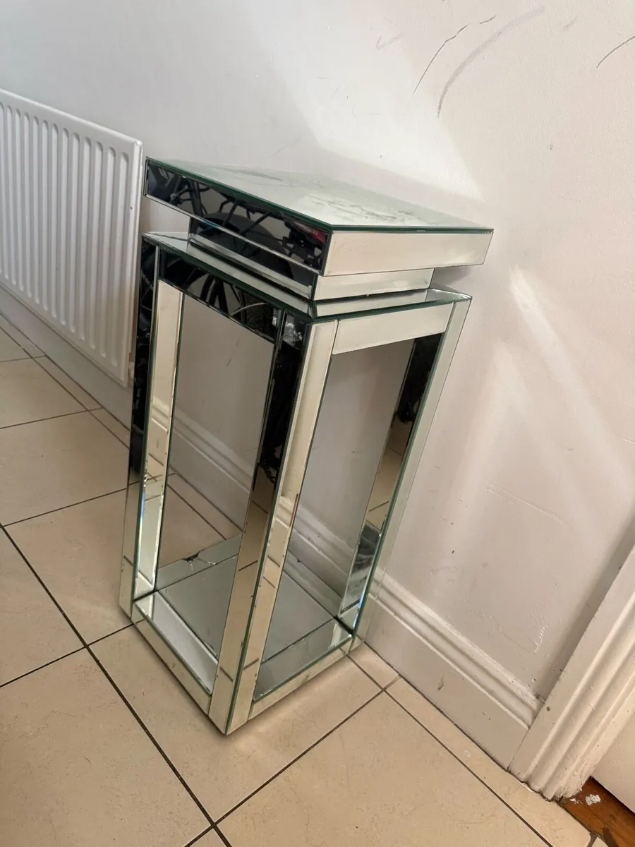 Side table/ hallway table