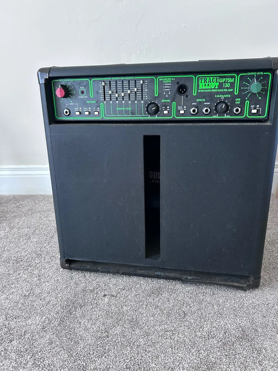 Trace Elliot Bass amp - Image 1
