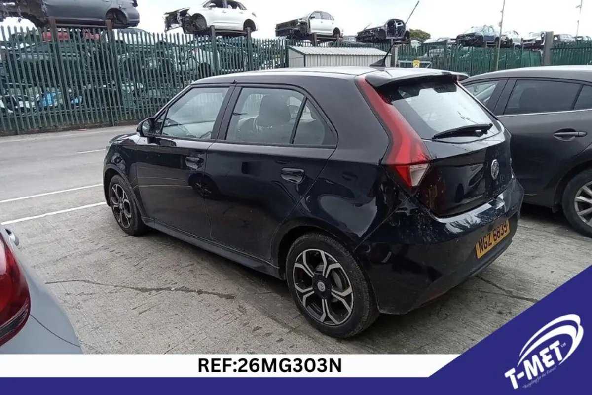 2019 MG 3 BREAKING FOR PARTS - Image 4