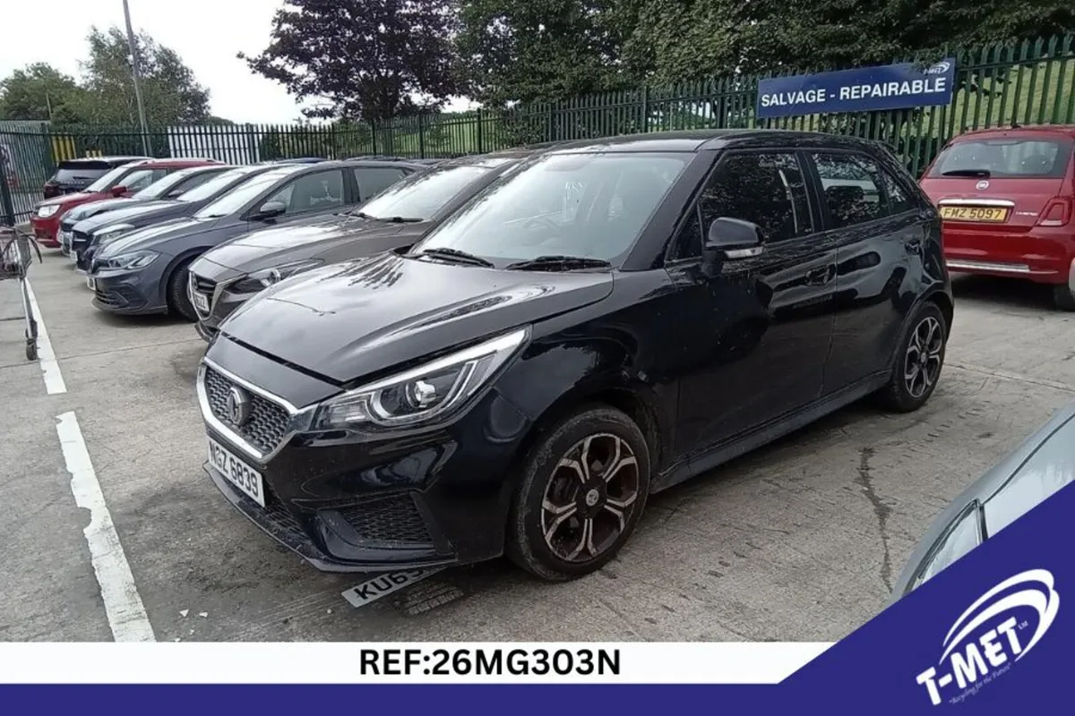 2019 MG 3 BREAKING FOR PARTS - Image 3
