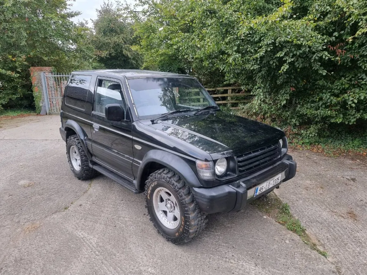95 Mitsubishi Pajero. - Image 4