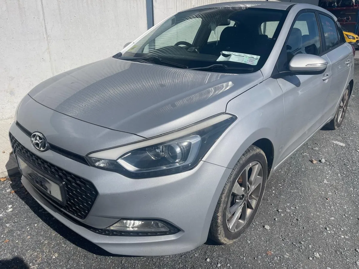 2017 Hyundai i20 1.3 Petrol *Engine Issue* - Image 1