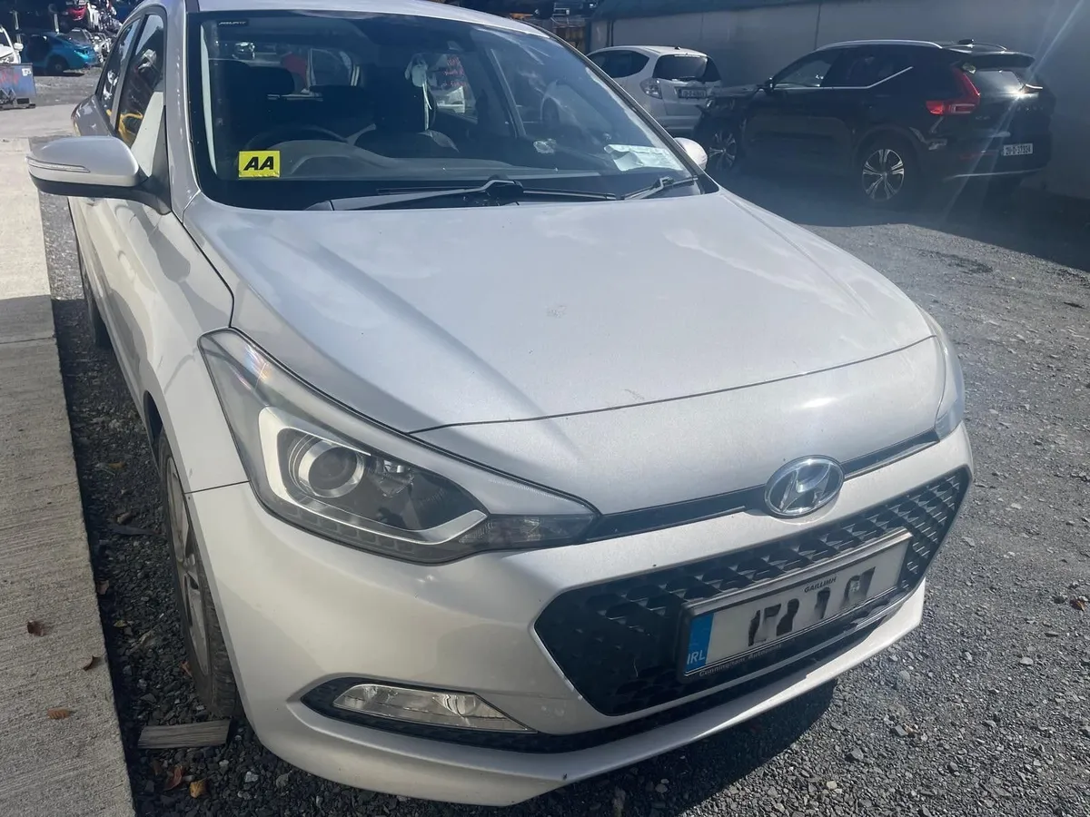 2017 Hyundai i20 1.3 Petrol *Engine Issue* - Image 2