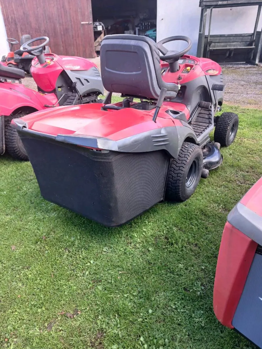 Castlegarden 22hp Twin cylinder Briggs engine - Image 4