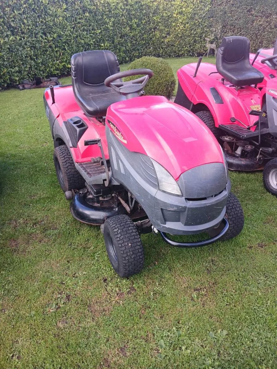 Castlegarden 22hp Twin cylinder Briggs engine - Image 2