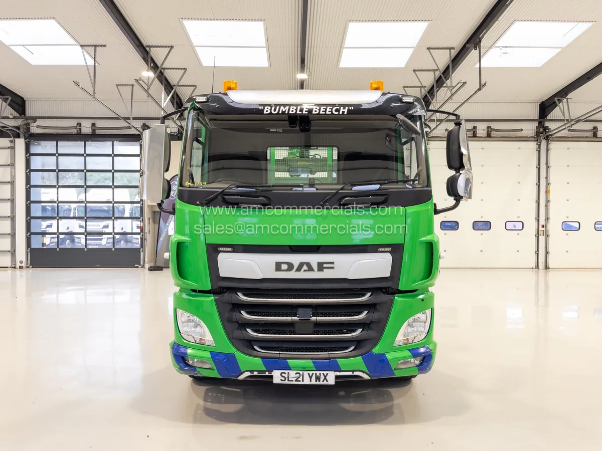 2021 DAF CF 320 BRICK GRAB - Image 3