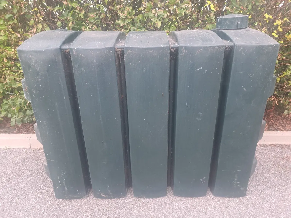 Diesel / Fuel Tank with Nozzle & Inline Filtering - Image 3