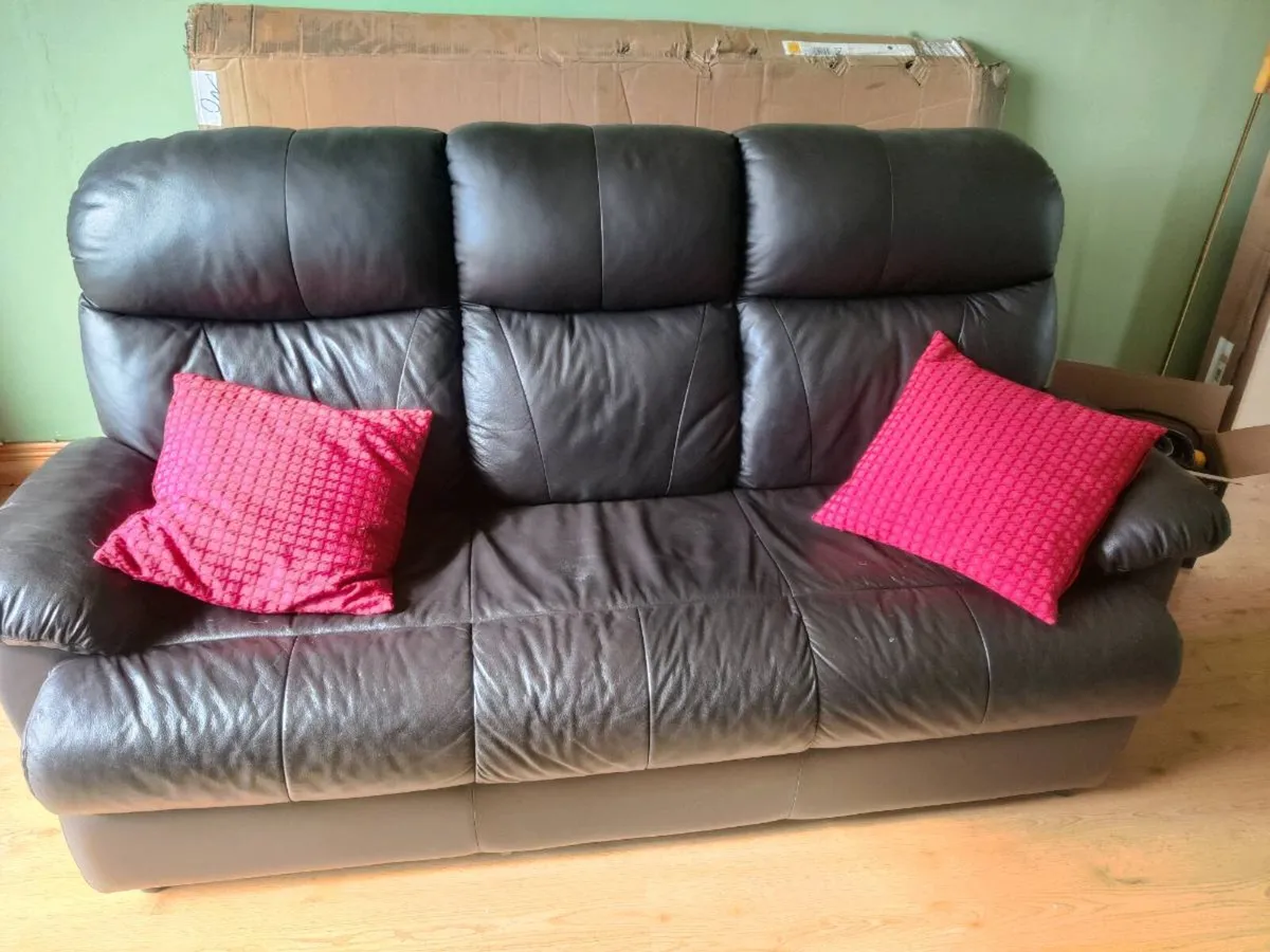 Sofa - Image 2