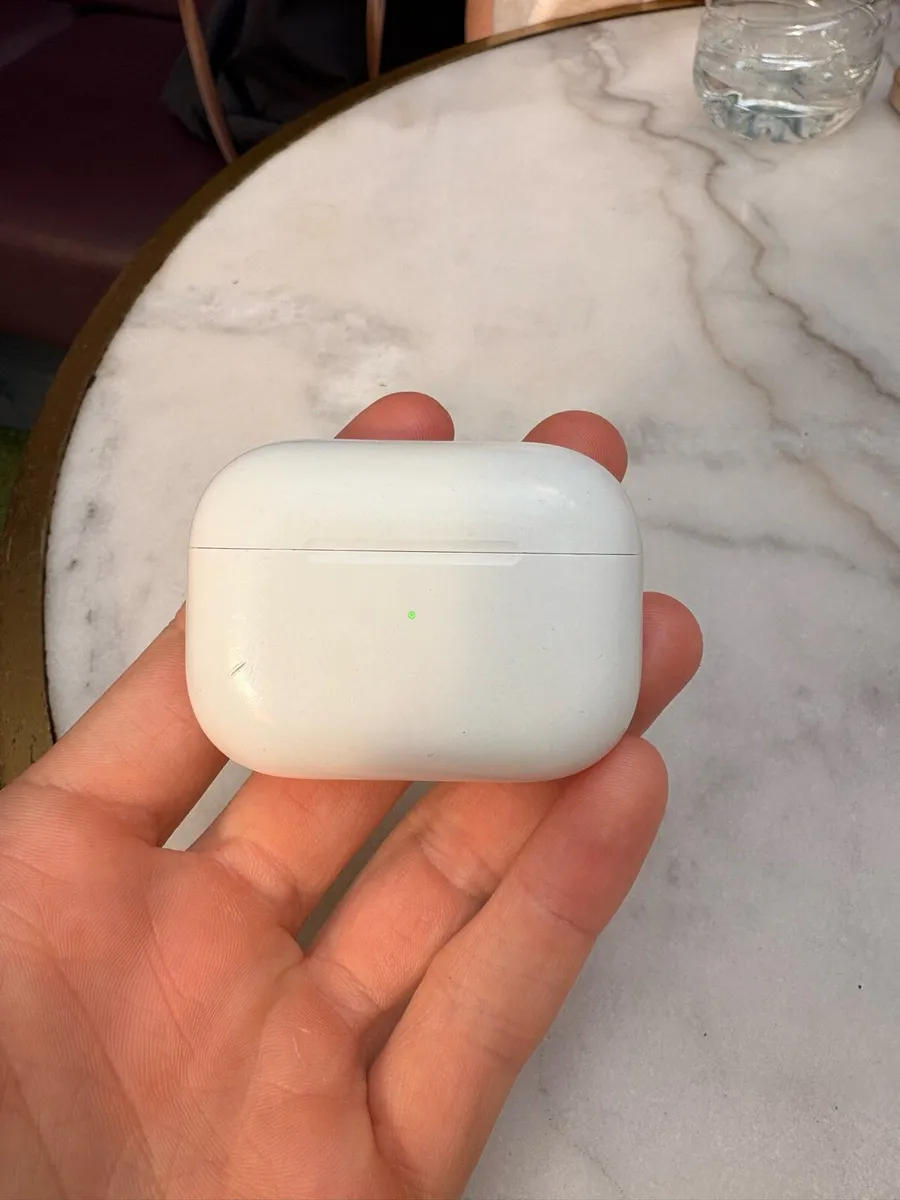 AirPod pros gen 2 - Image 3