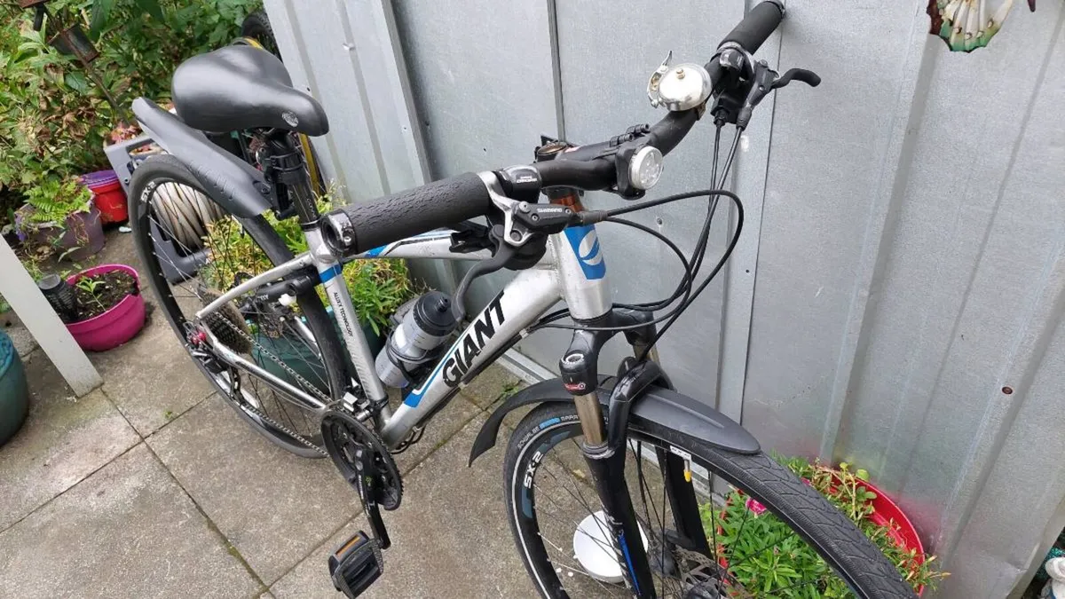 Giant Roam Hydraulic Disc Brakes - Image 3