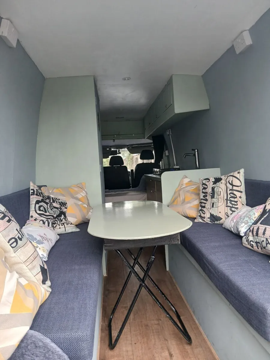 campervan - Image 2