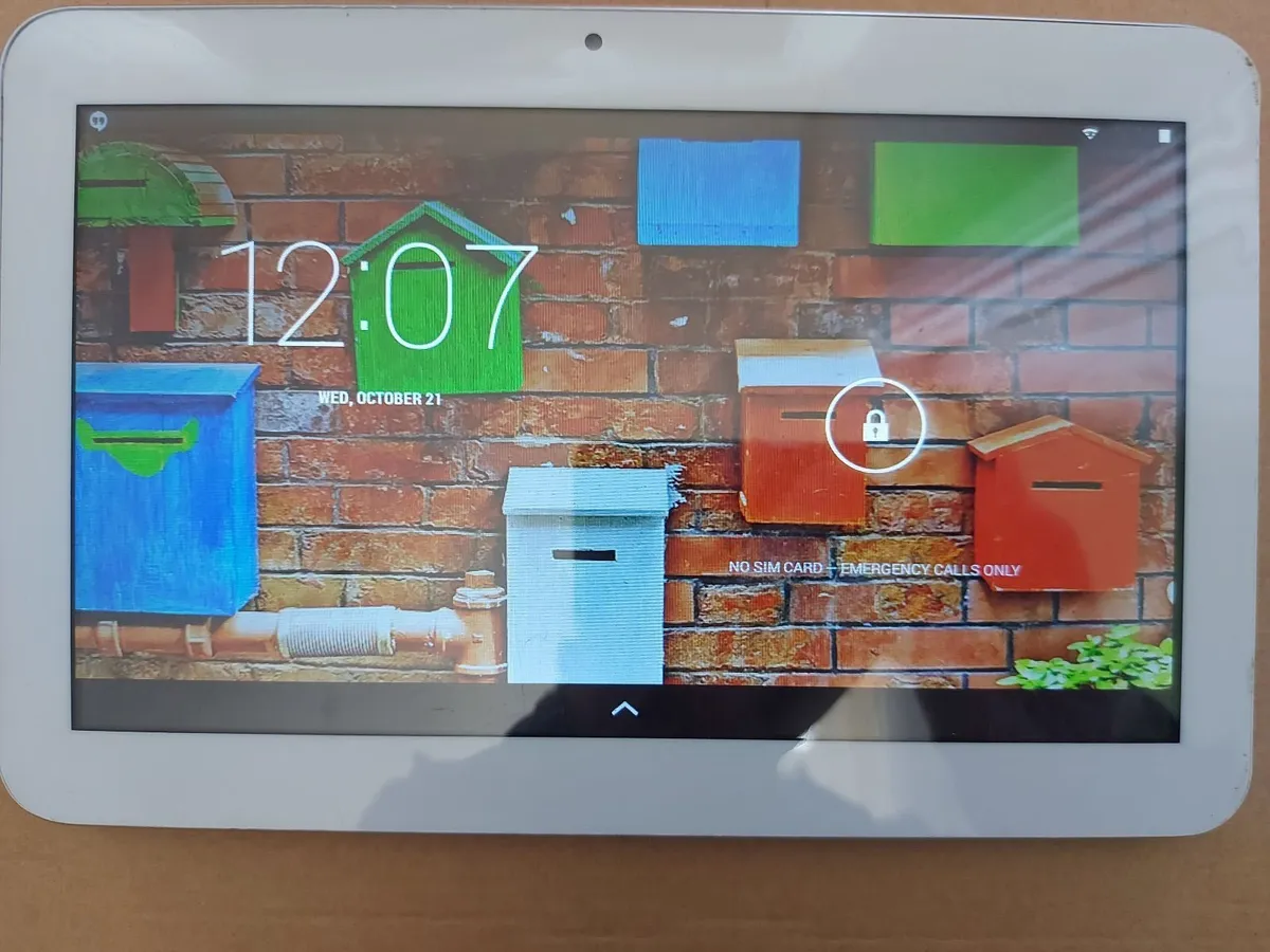 MOBICEL 10.1 inch Tablet, Model ECHO, 8GB, - Image 1