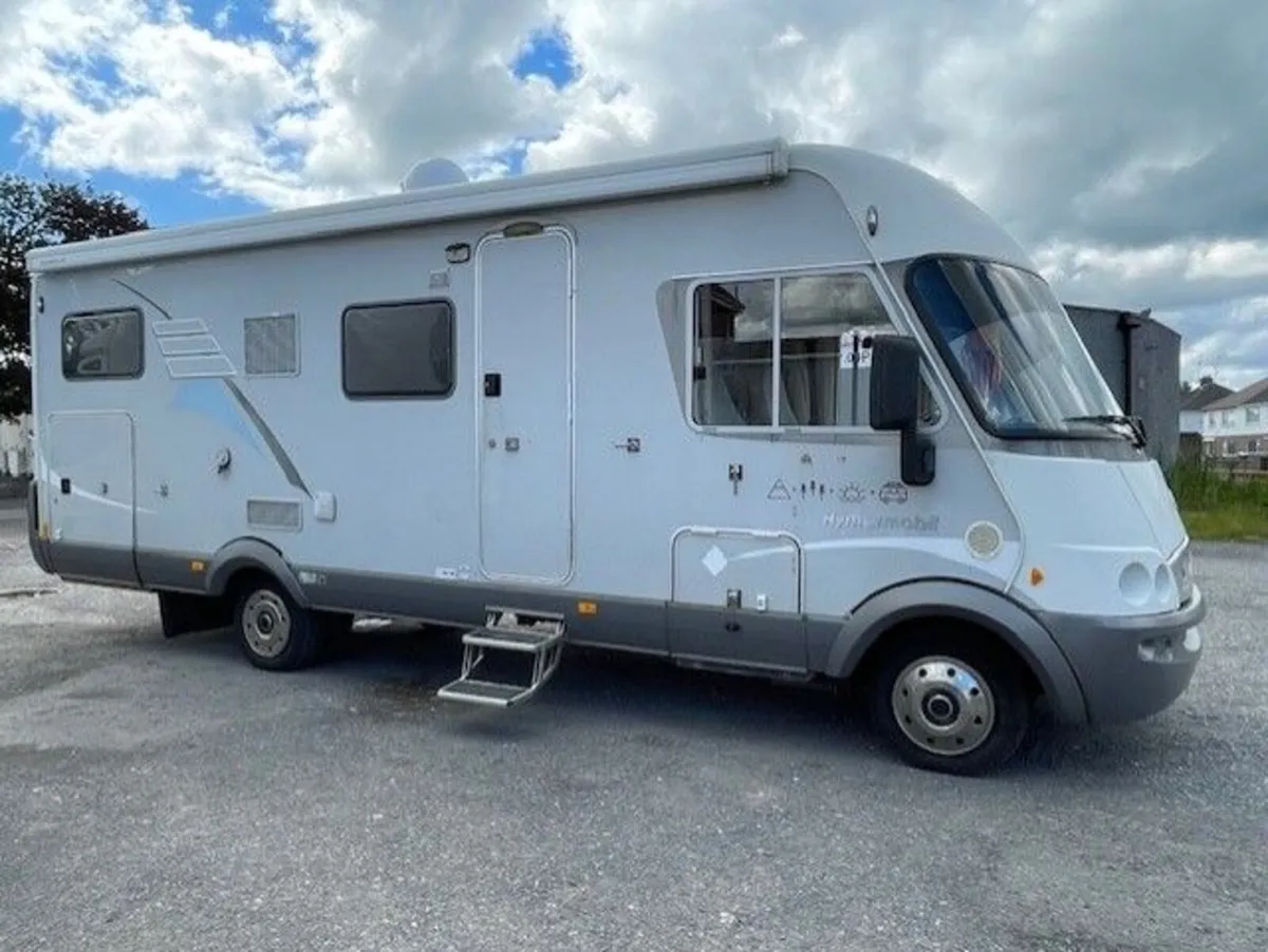 2004 HYMER STARLINE 680 A-CLASS MERCEDES 6 BERTH - Image 2