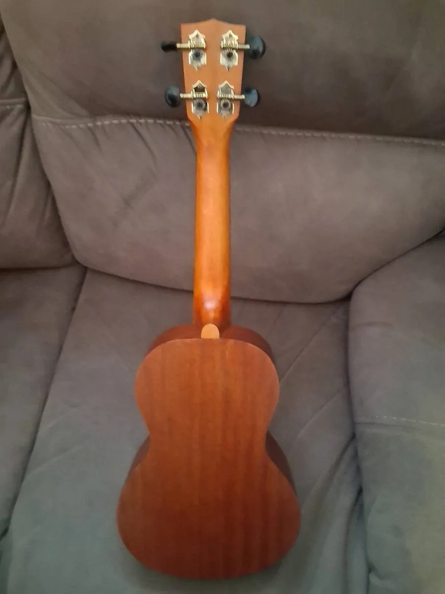 Mahalo wild west concert ukulele. - Image 4