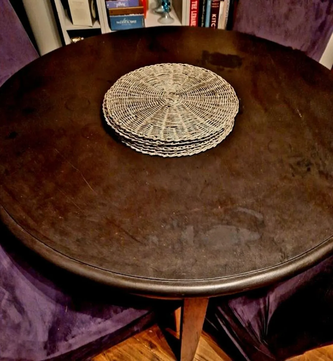 Small Round French Table - Image 1