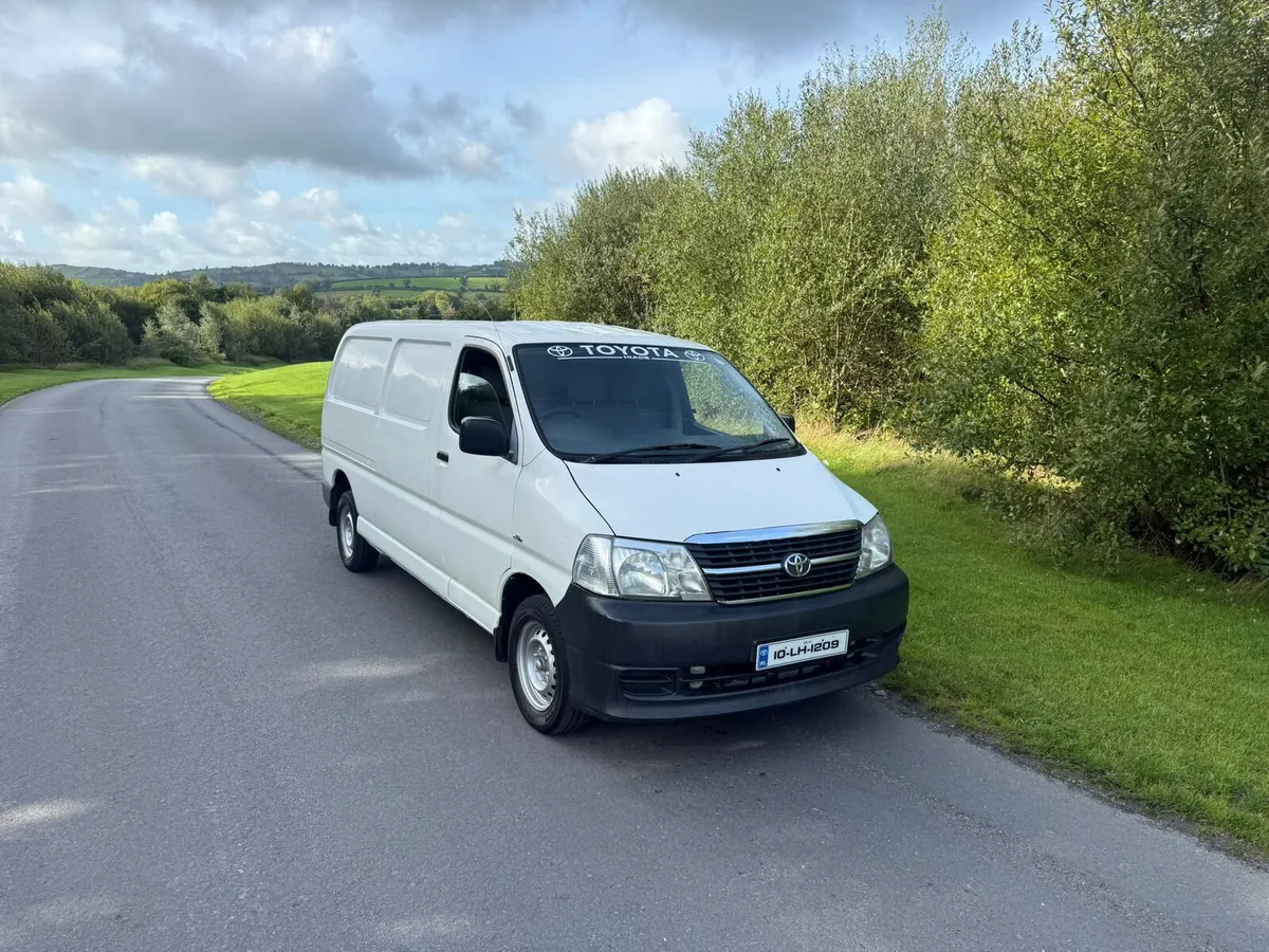 2010 hiace new cvrt - Image 3