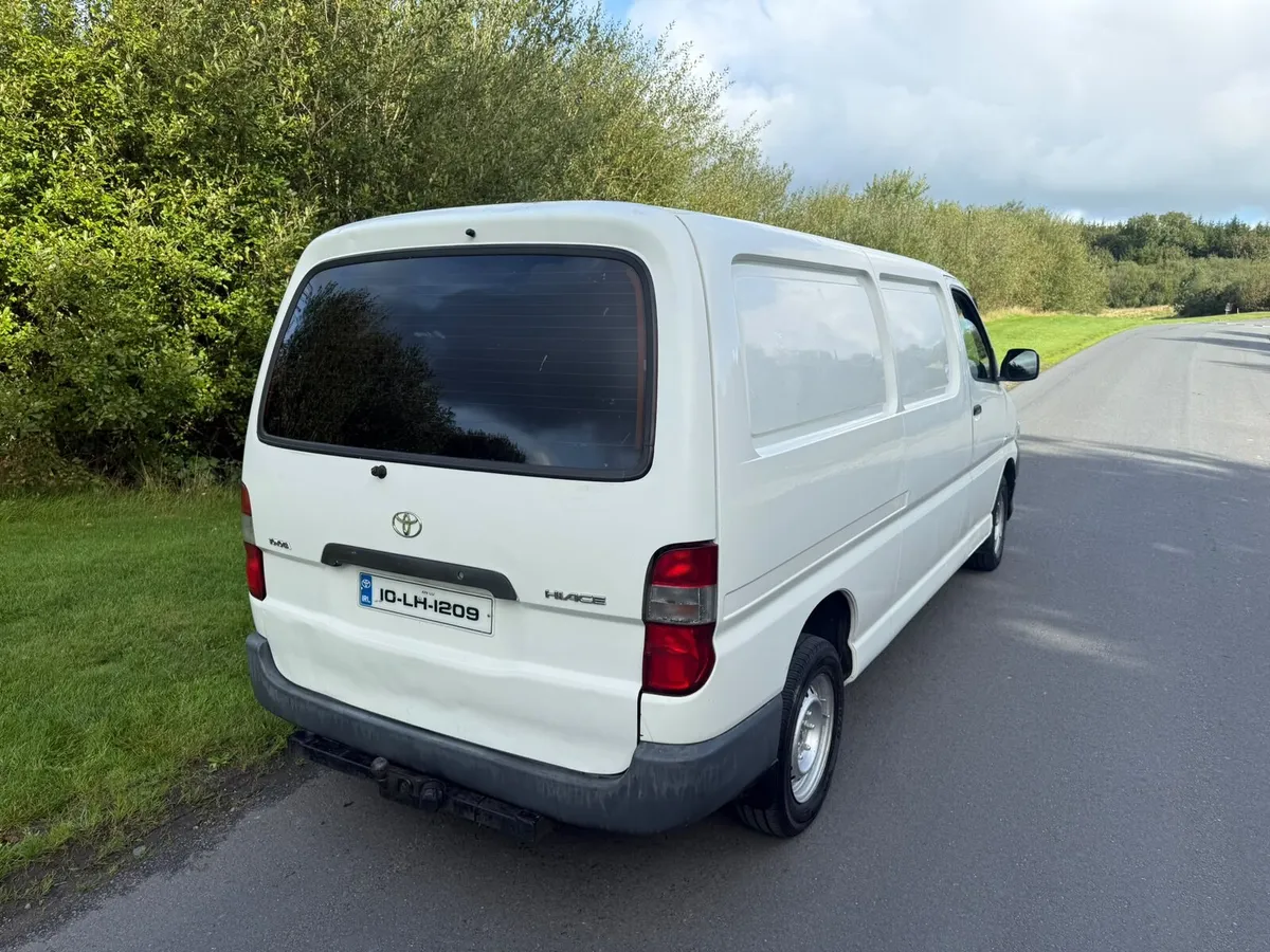 2010 hiace new cvrt - Image 4