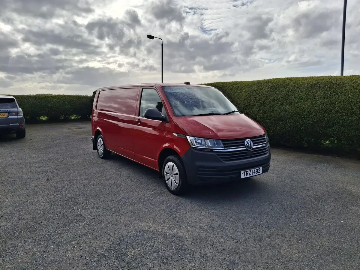Volkswagen Transporter 2021 - Image 1