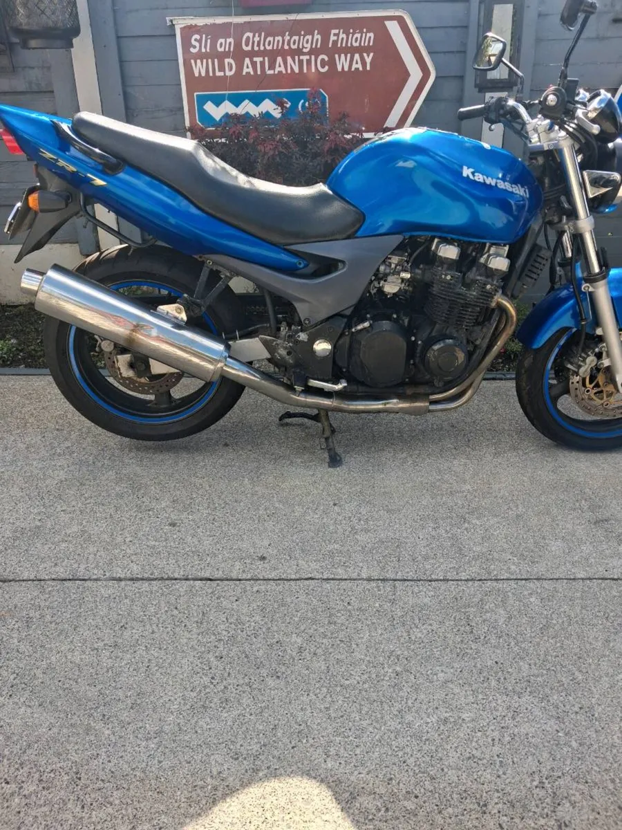 Kawasaki zr7 - Image 1