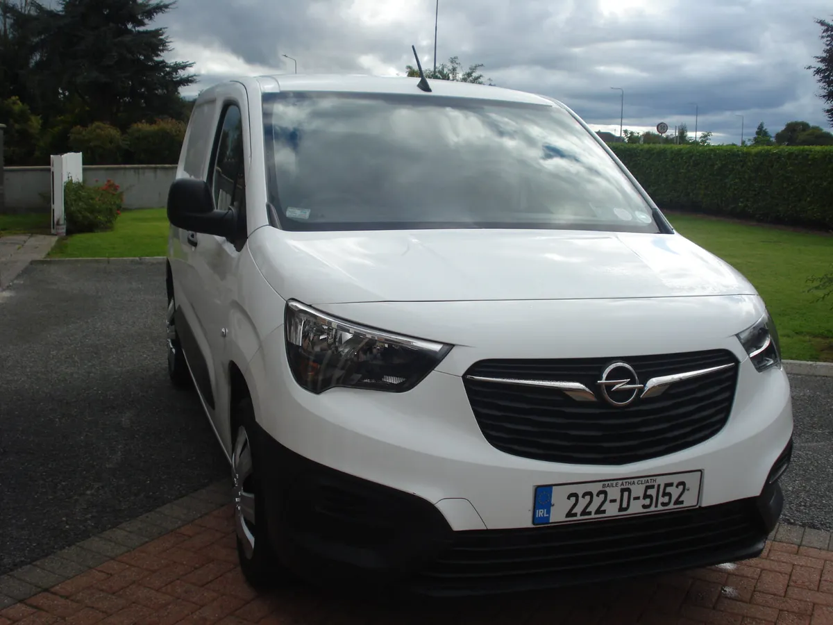 Opel Combo 2022 - Image 1