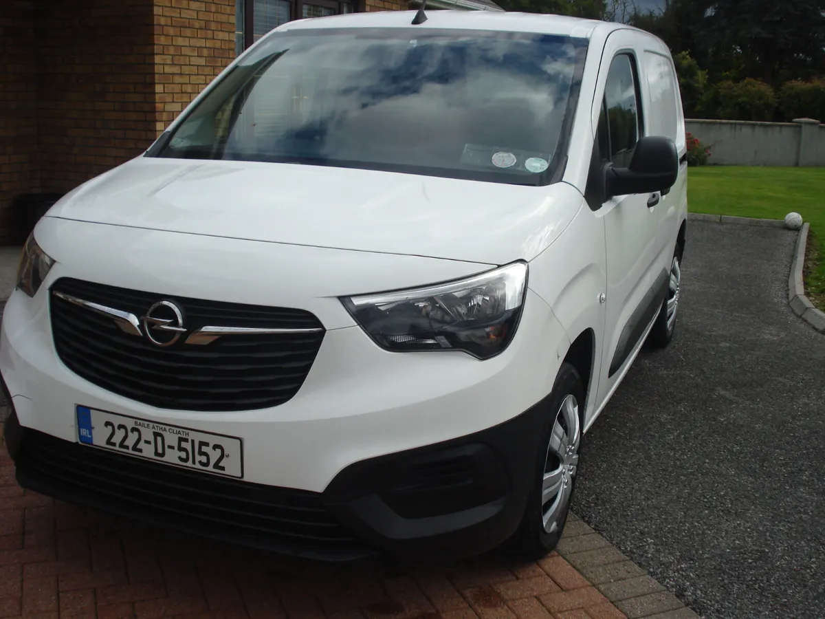 Opel Combo 2022 - Image 2